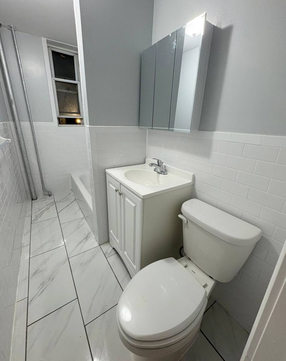 Apartment for rent at 1415 Palisade Ave, Union City, NJ 07087