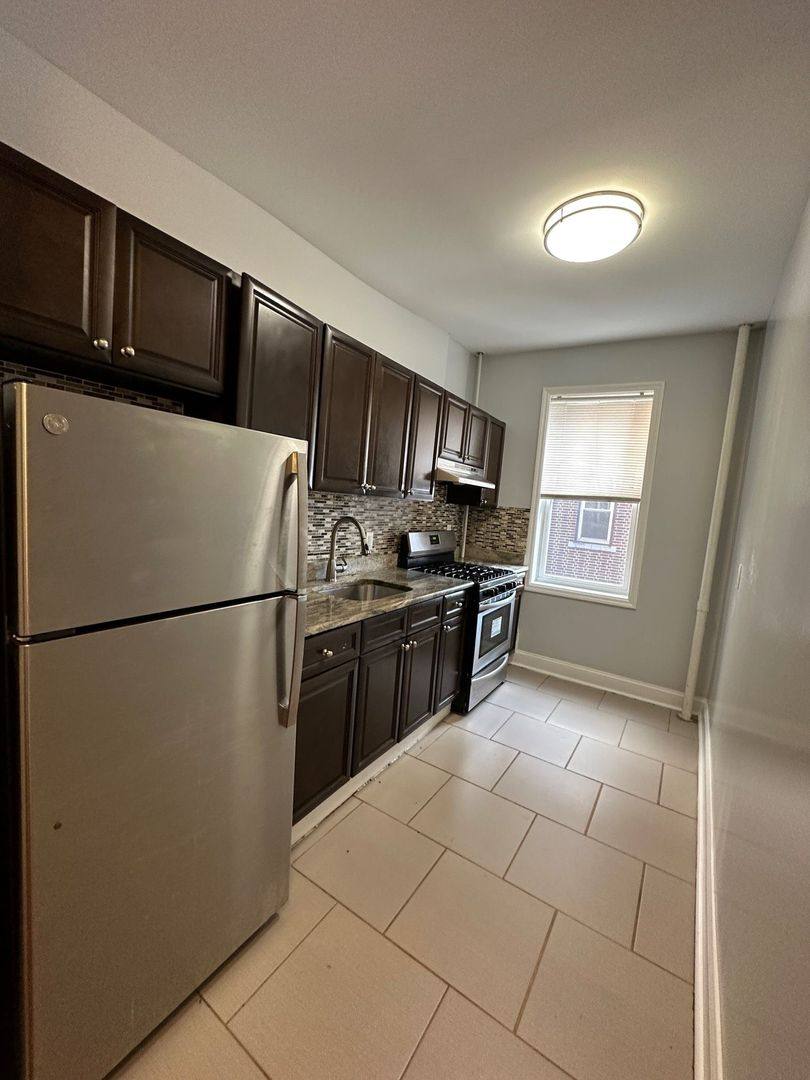 Apartment for rent at 1415 Palisade Ave, Union City, NJ 07087