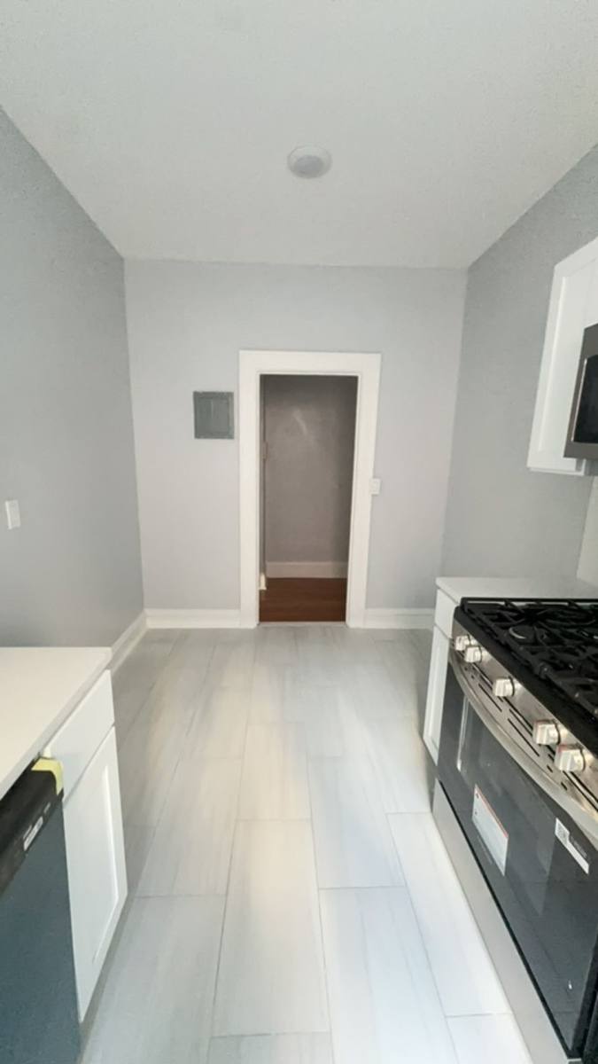 Apartment for rent at 658-660 Palisade Ave, Cliffside Park, NJ 07010