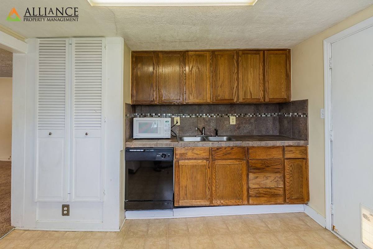 House for rent at 1517 Fair Lane, Manhattan, KS 66502