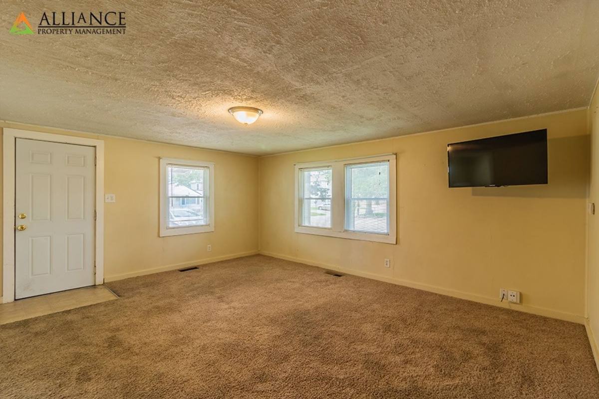 House for rent at 1517 Fair Lane, Manhattan, KS 66502