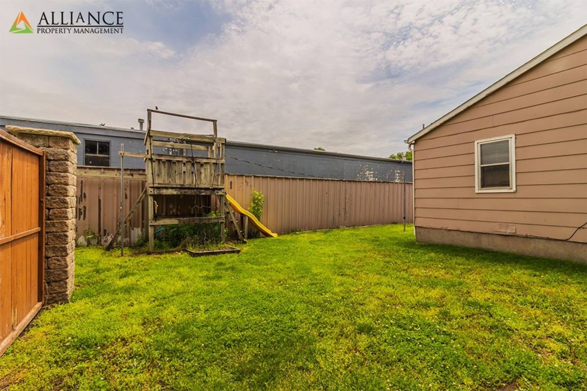 House for rent at 1517 Fair Lane, Manhattan, KS 66502