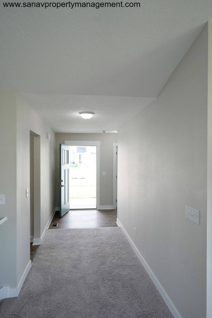 House for rent at 700 SE Mesa Dr, Waukee, IA 50263