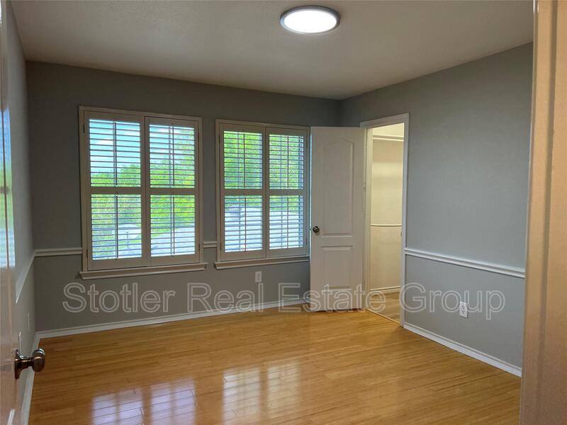 House for rent at 829 Ash Grove Lane, Desoto, TX 75115