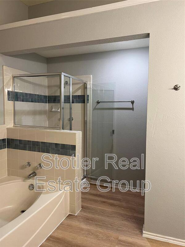 House for rent at 829 Ash Grove Lane, Desoto, TX 75115