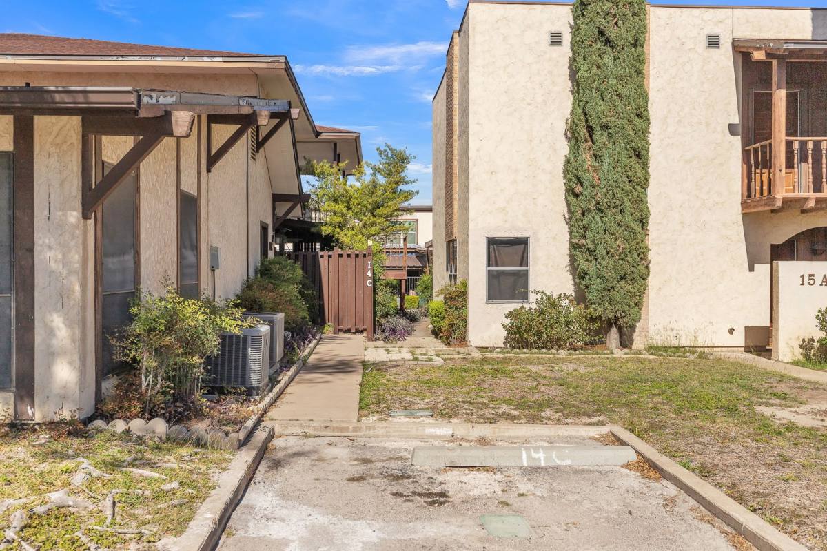 House for rent at 100 Royal Way #14C, Del Rio, TX 78840