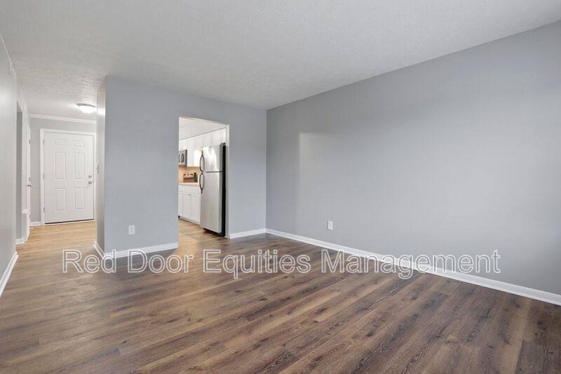 Apartment for rent at 123 W Walnut St N, Lancaster, OH 43130