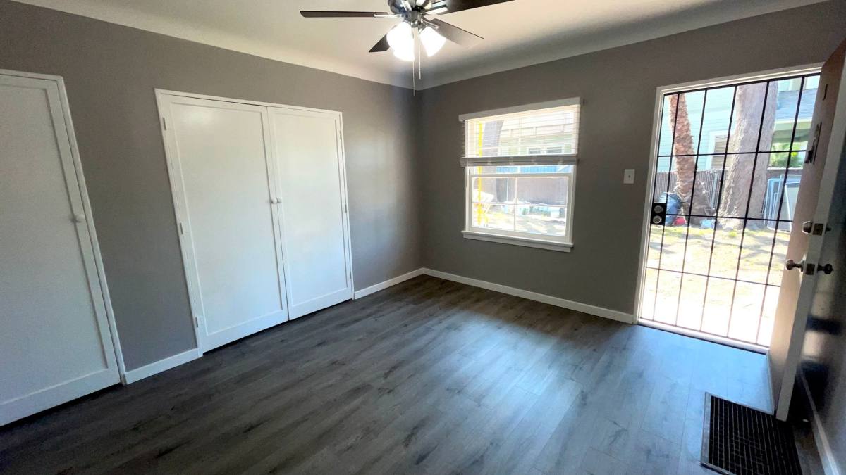 Apartment for rent at 828 Linden Ave, Long Beach, CA 90813