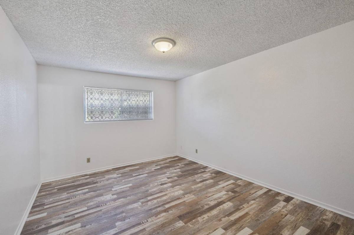 Apartment for rent at 1520 S Reed Ave, Reedley, CA 93654