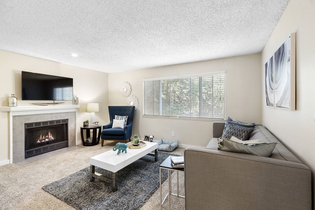 Apartment for rent at 125 SW Campus Dr, Federal Way, WA 98023