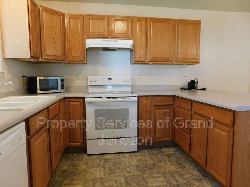 House for rent at 2986 1 2 Redbud Court, Grand Junction, CO 81504