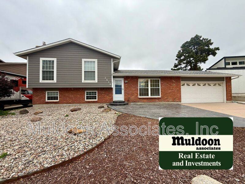House for rent at 2930 Cortina Dr, Colorado Springs, CO 80918