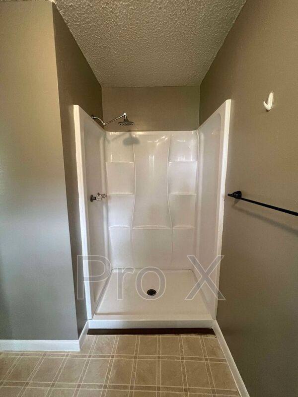 House for rent at 214 S Tom St, Webb City, MO 64870