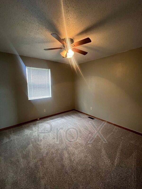 House for rent at 214 S Tom St, Webb City, MO 64870