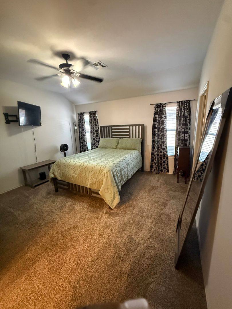 House for rent at 8041 Waters Edge Way, Oklahoma City, OK 73135