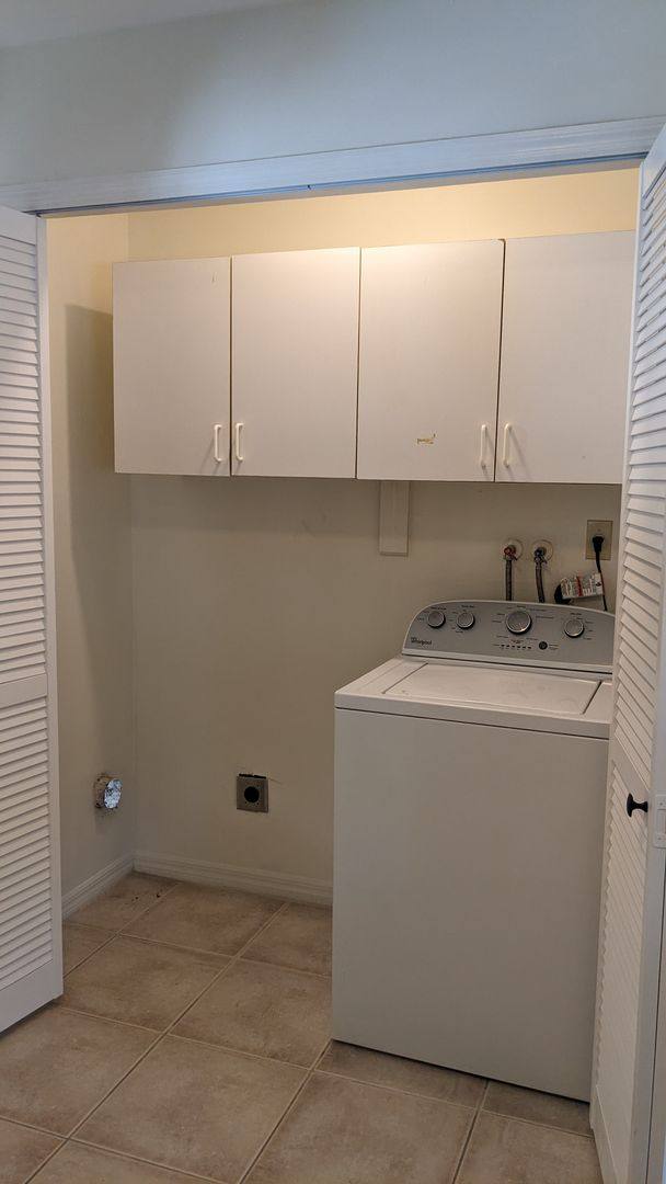 Apartment for rent at 75 W Muriel St, Orlando, FL 32806