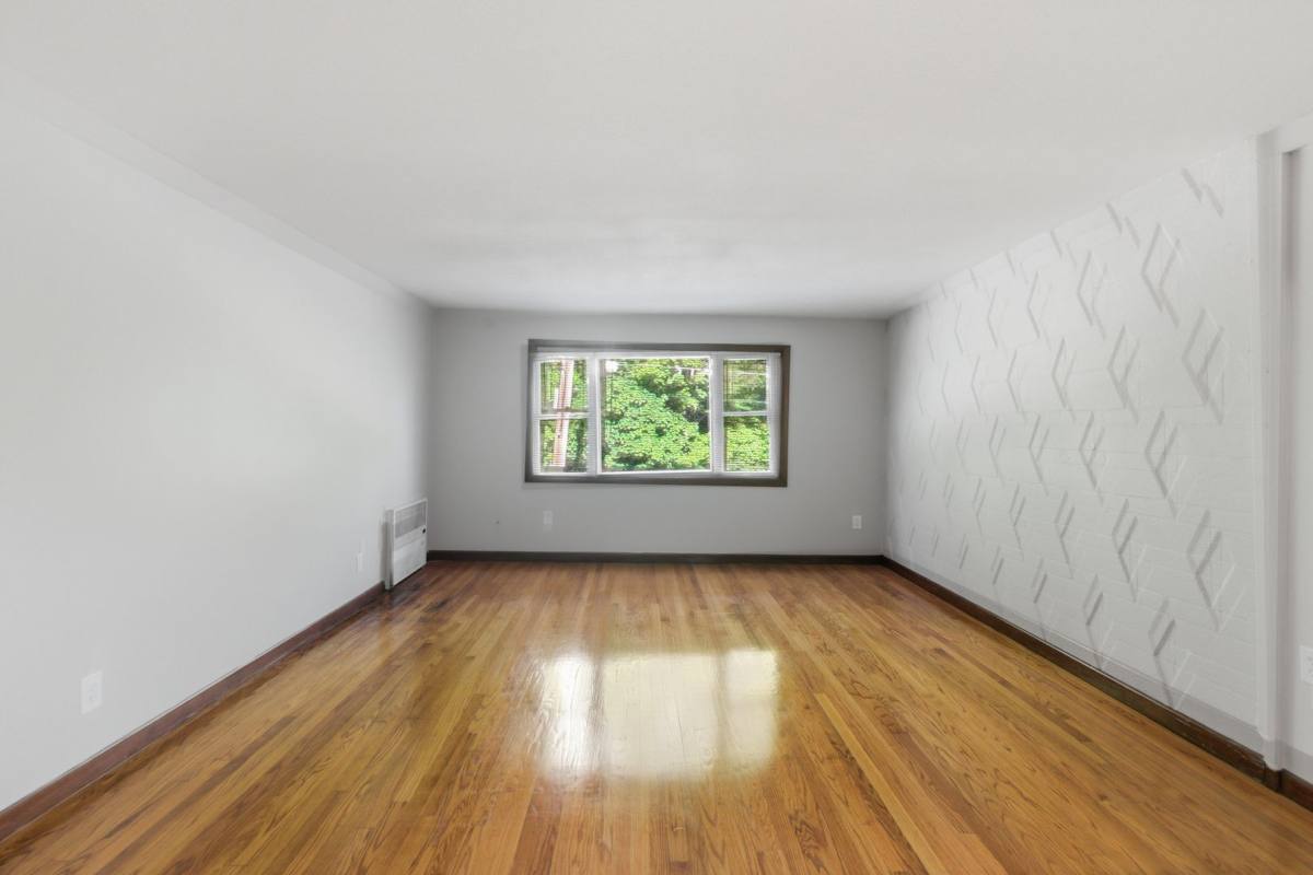 Apartment for rent at 26 Forestdale Ave, Holyoke, MA 01040