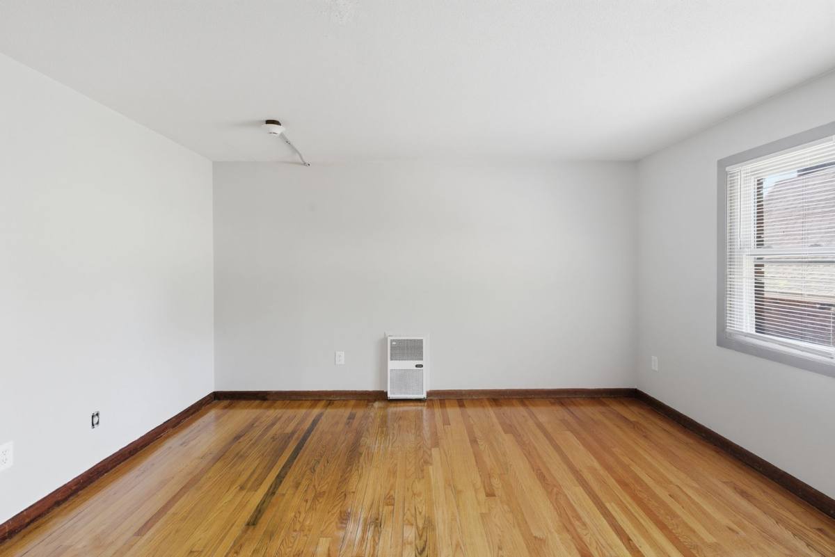 Apartment for rent at 26 Forestdale Ave, Holyoke, MA 01040