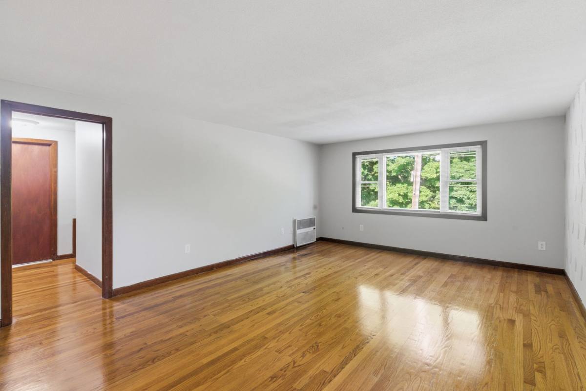 Apartment for rent at 26 Forestdale Ave, Holyoke, MA 01040