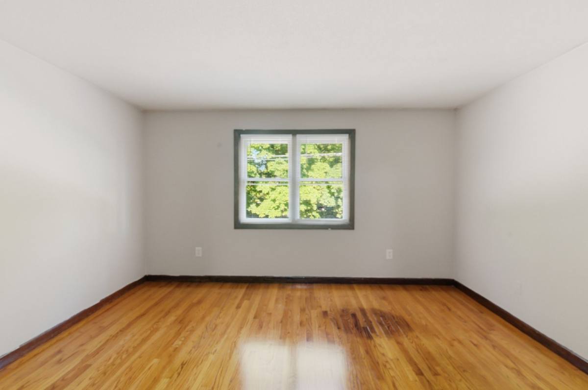 Apartment for rent at 26 Forestdale Ave, Holyoke, MA 01040