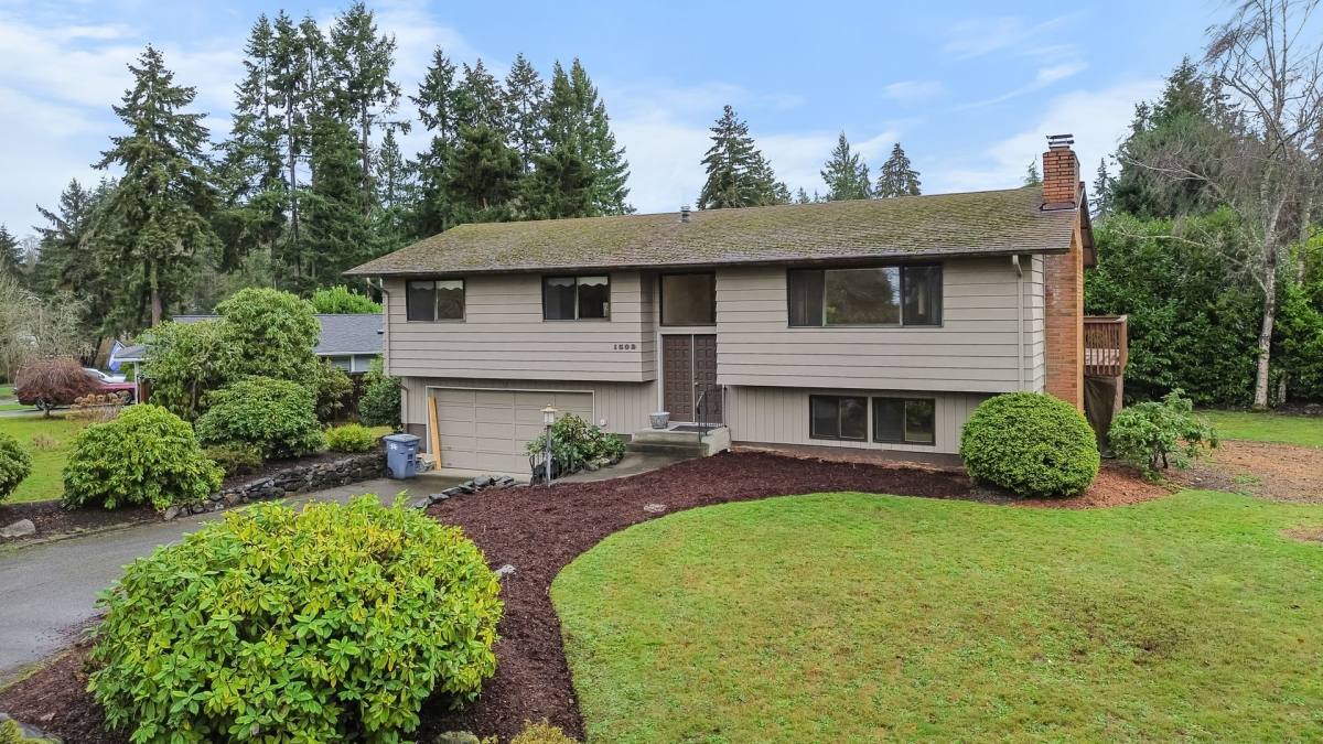 House for rent at 1502 Adams, Steilacoom, WA 98388