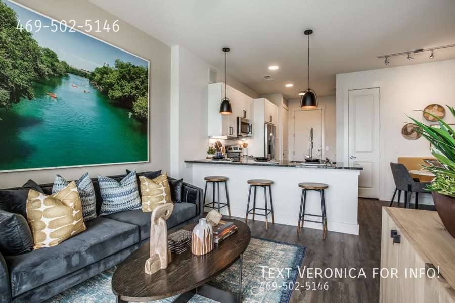Apartment for rent at 5692 N Lamar Blvd, Austin, TX 78751