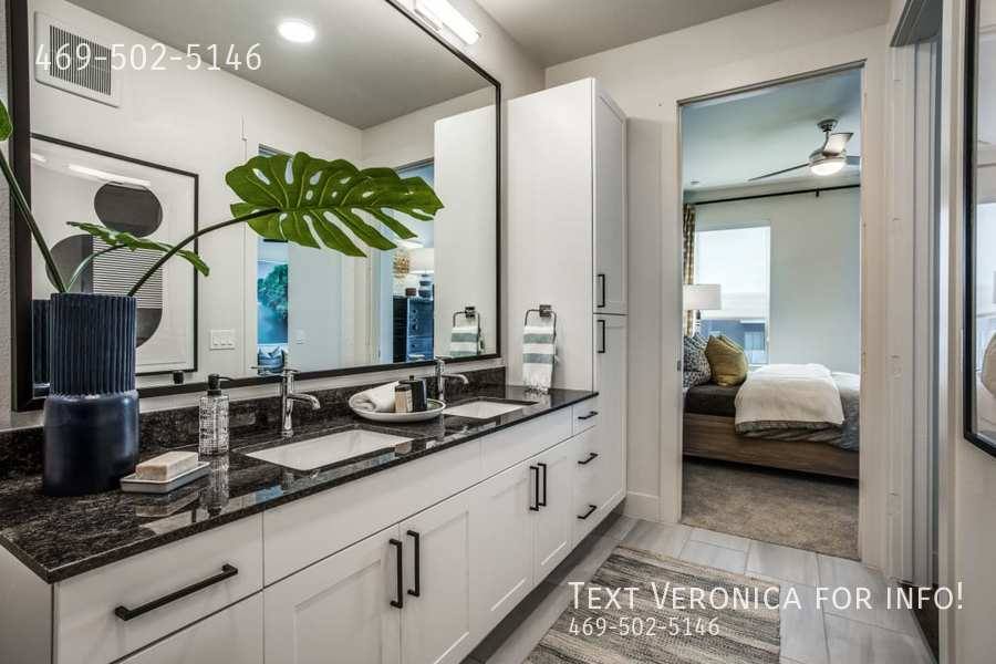 Apartment for rent at 5692 N Lamar Blvd, Austin, TX 78751