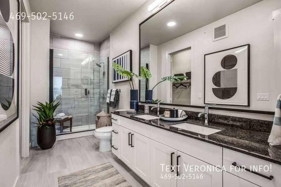 Apartment for rent at 5692 N Lamar Blvd, Austin, TX 78751