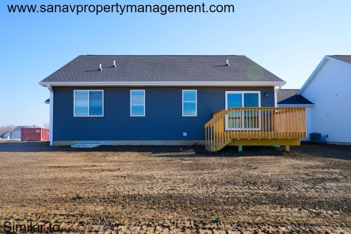 House for rent at 9068 Hayden Dr, West Des Moines, IA 50266