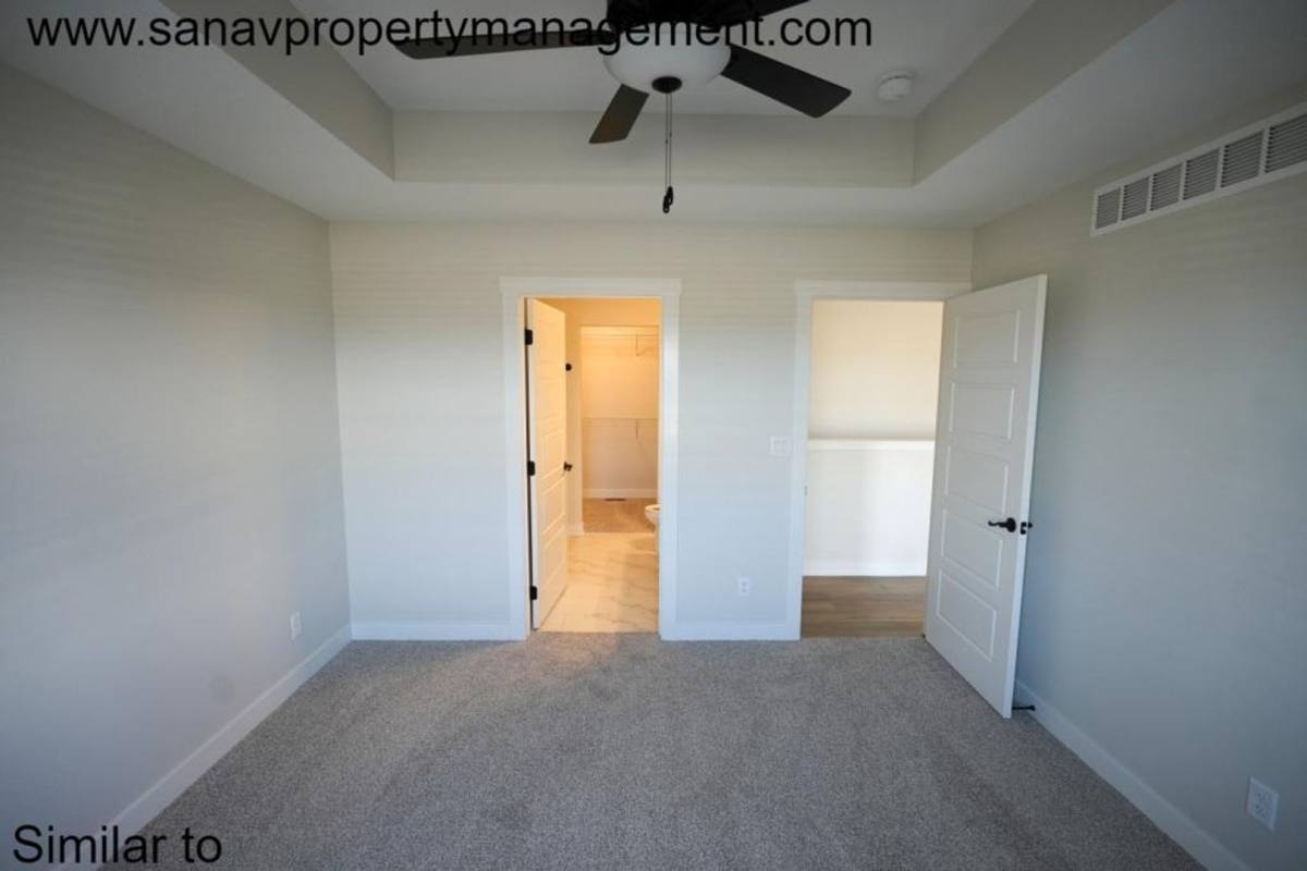 House for rent at 9068 Hayden Dr, West Des Moines, IA 50266