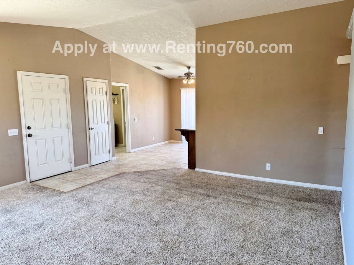 House for rent at 5575 Encelia Dr, Twentynine Palms, CA 92277