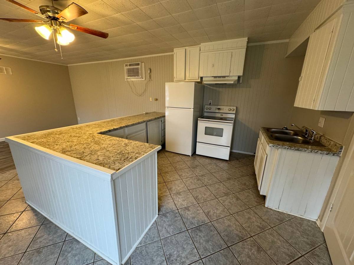 Apartment for rent at 540 Searcy St, Batesville, AR 72501