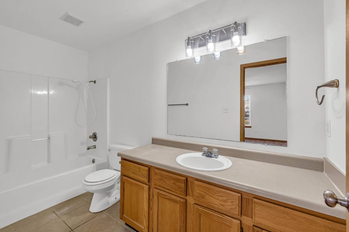 Apartment for rent at 2805 Trailwood Dr, Claremore, OK 74017