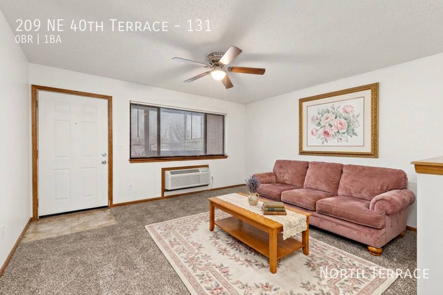 Apartment for rent at 209 NE 40th Terrace, Kansas City, MO 64116