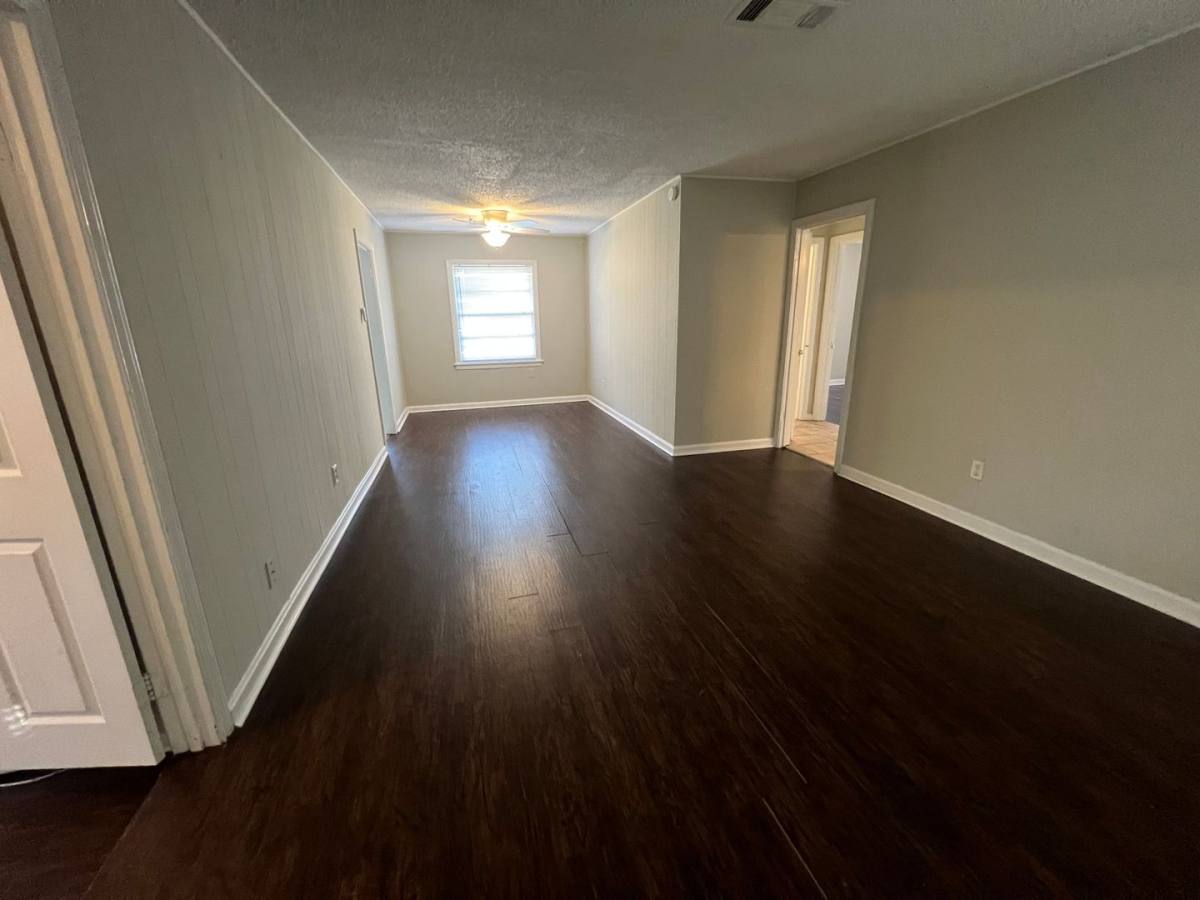 House for rent at 222 Ruslee St, La Marque, TX 77568