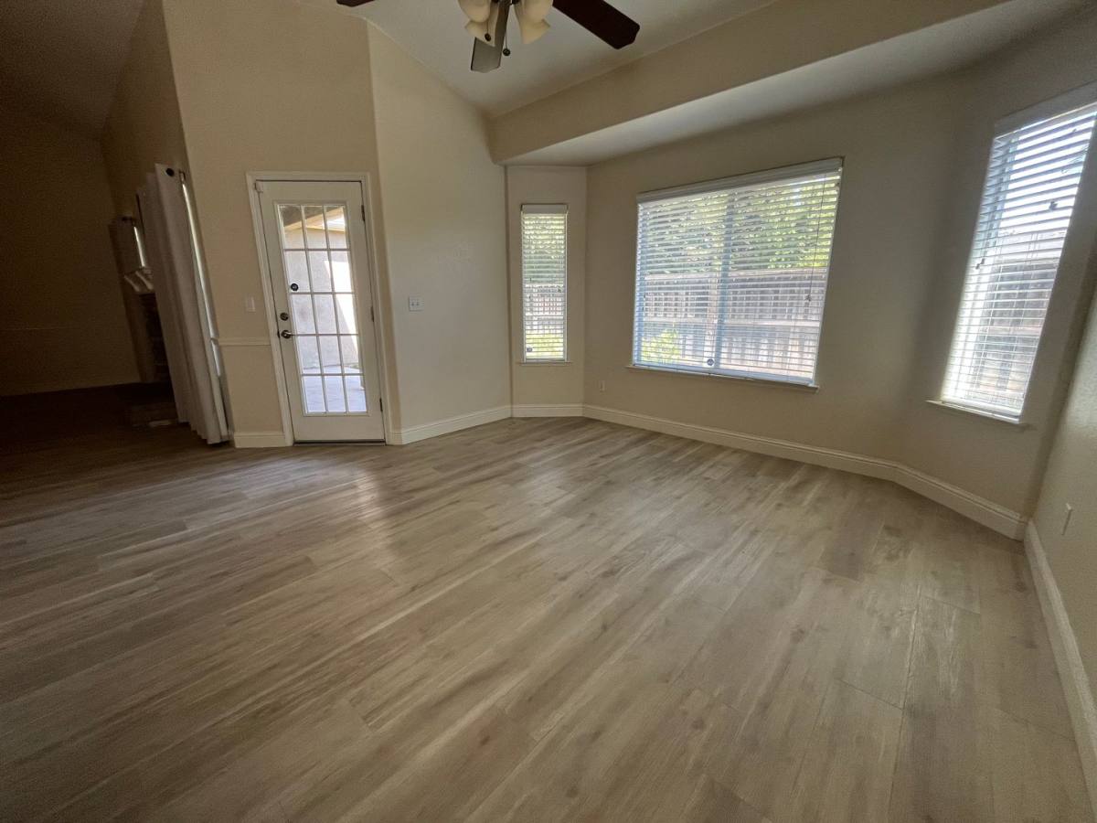 House for rent at 6237 W Damsen Court, Visalia, CA 93291