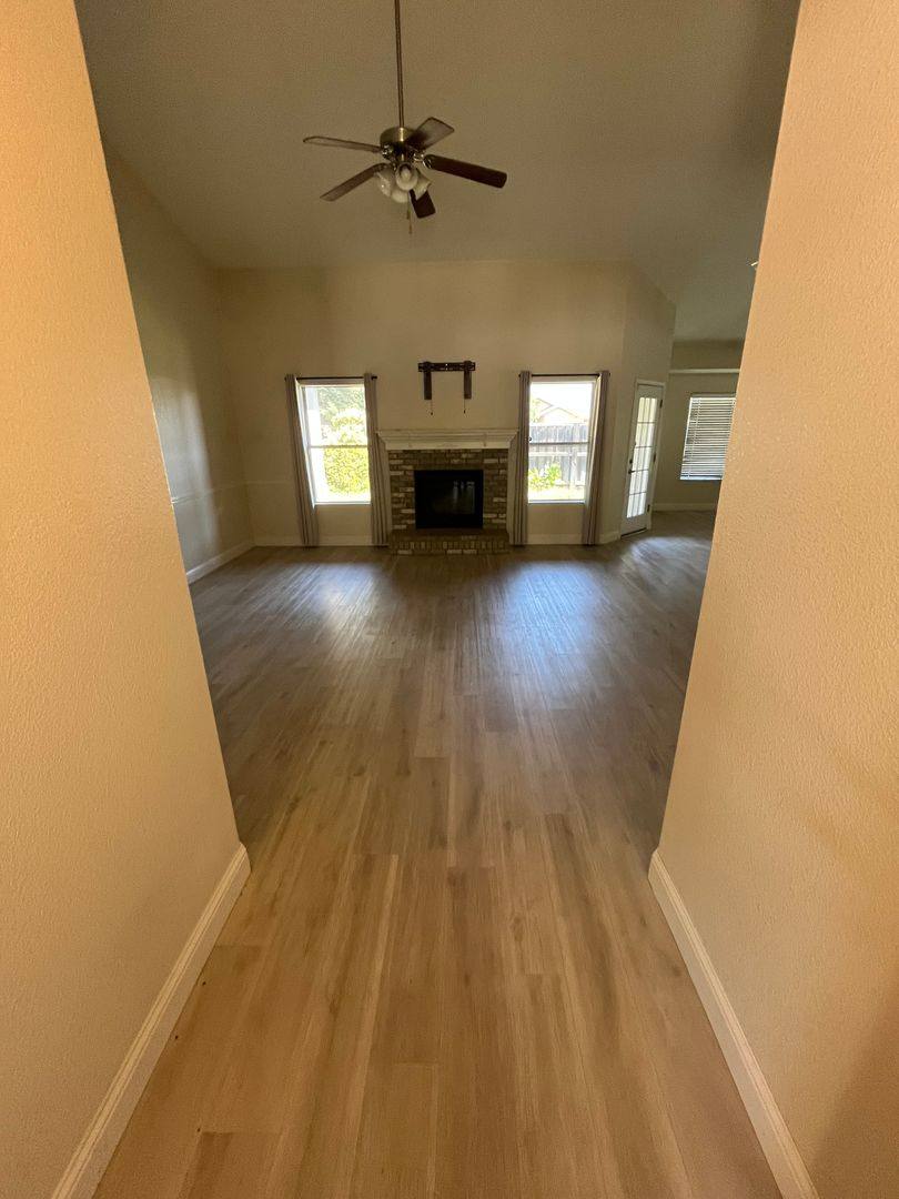 House for rent at 6237 W Damsen Court, Visalia, CA 93291