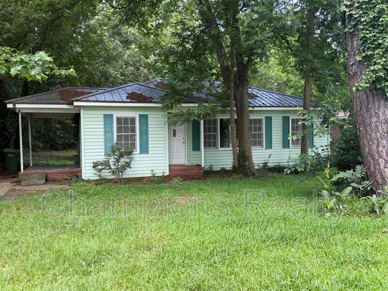 House for rent at 3519 Woodlawn Ave, Columbus, GA 31904