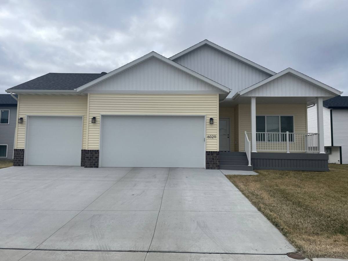 House for rent at 6029 78th Ave S, Horace, ND 58047