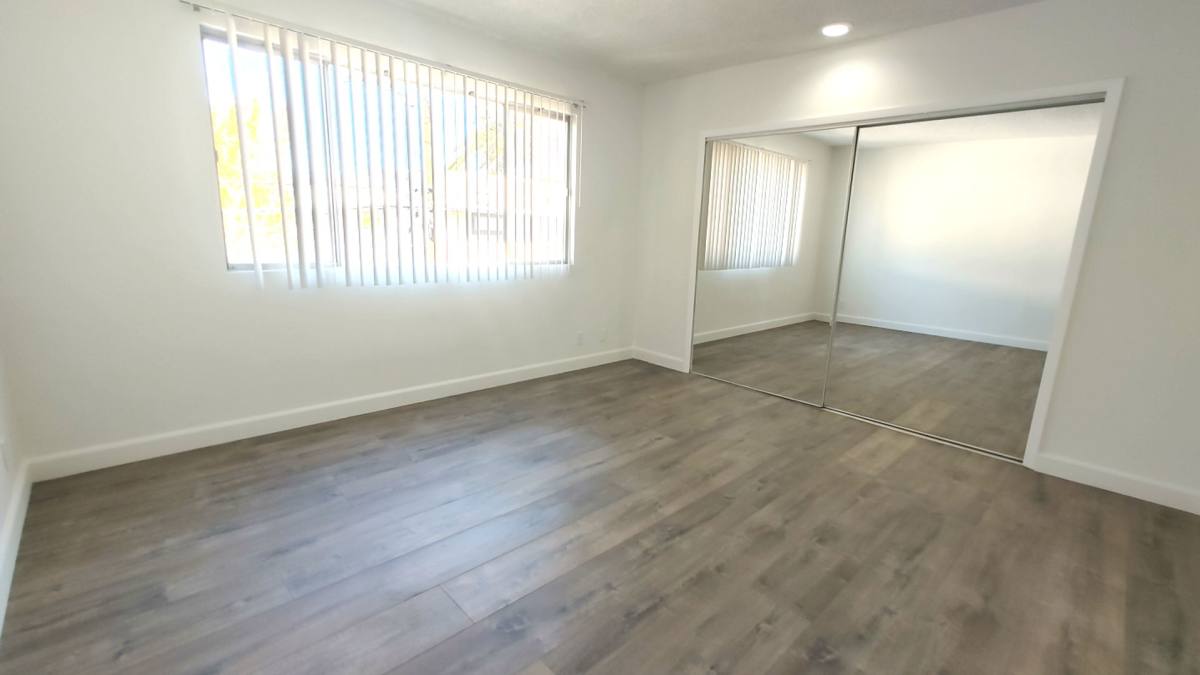 Apartment for rent at 621 San Vicente Blvd, Santa Monica, CA 90402
