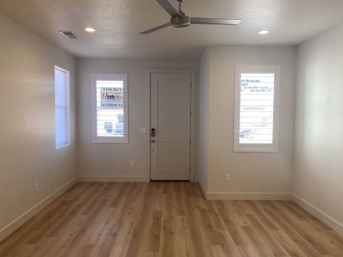 Apartment for rent at 3942 S Bedford Place, Washington, UT 84780