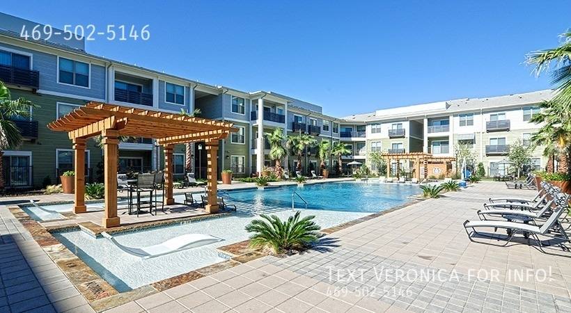 Apartment for rent at 515 E Slaughter Lane, Austin, TX 78744