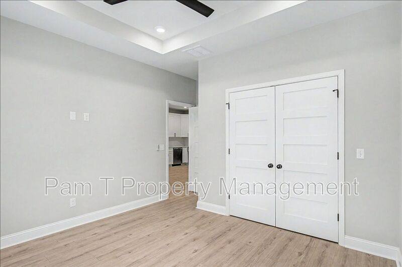 Apartment for rent at 1019 W 35th St #B, Savannah, GA 31415