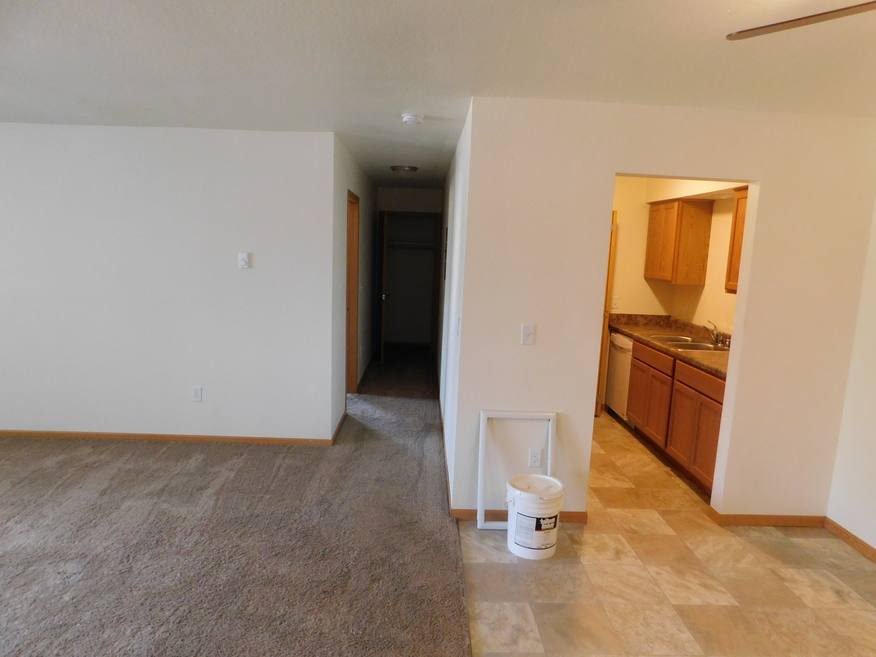 Apartment for rent at 625-627 S River Rd, West Bend, WI 53095
