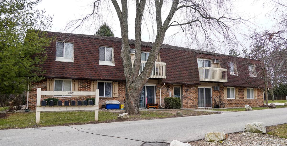 Apartment for rent at 209-215 Roosevelt Dr, West Bend, WI 53090