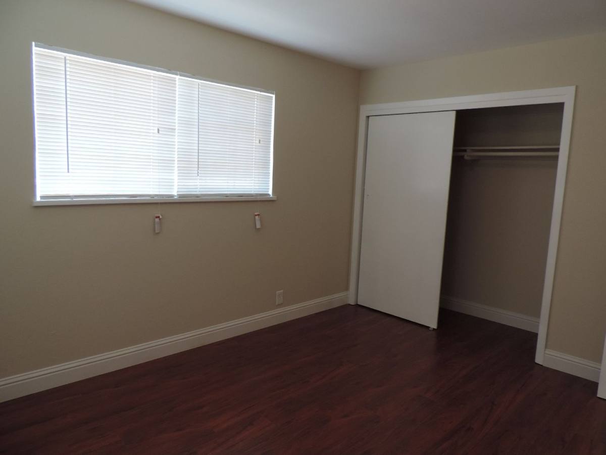 Apartment for rent at 520 Hilton St, Redwood City, CA 94063