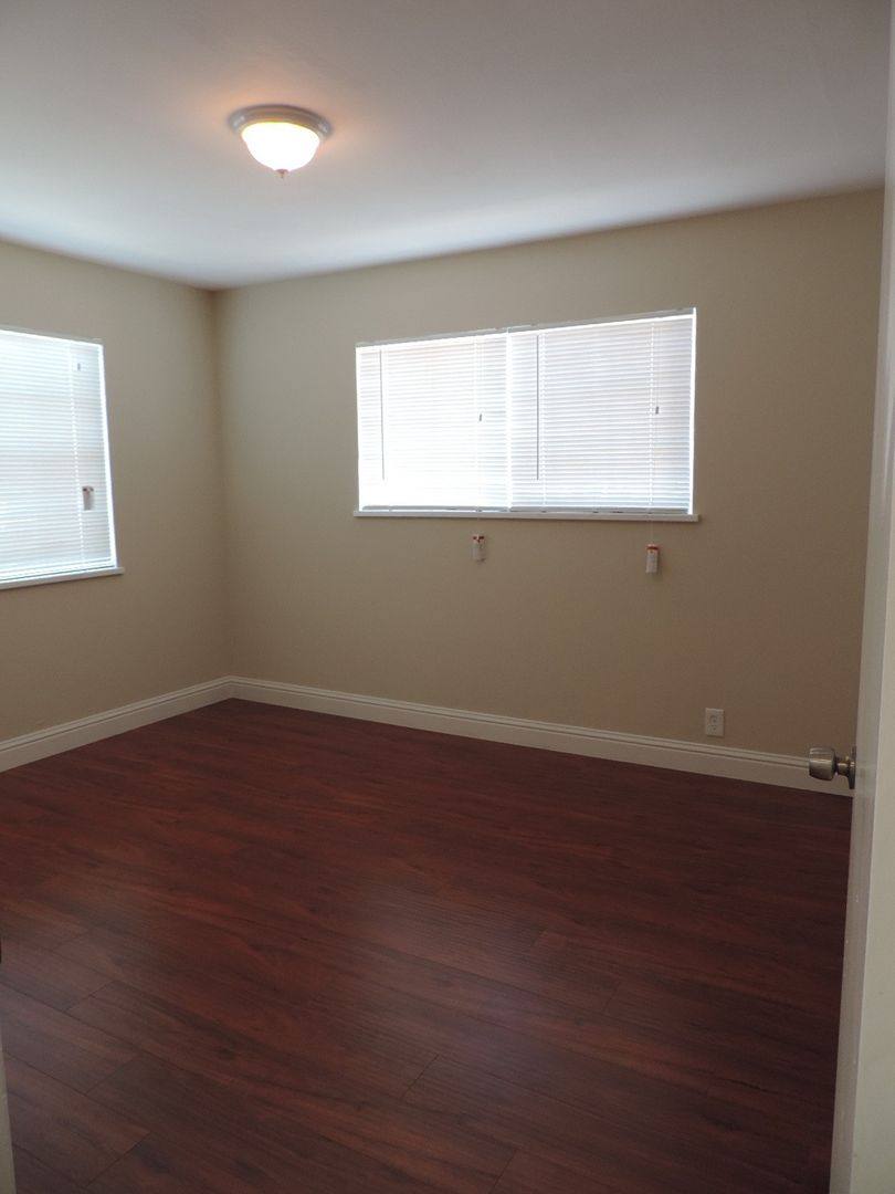 Apartment for rent at 520 Hilton St, Redwood City, CA 94063