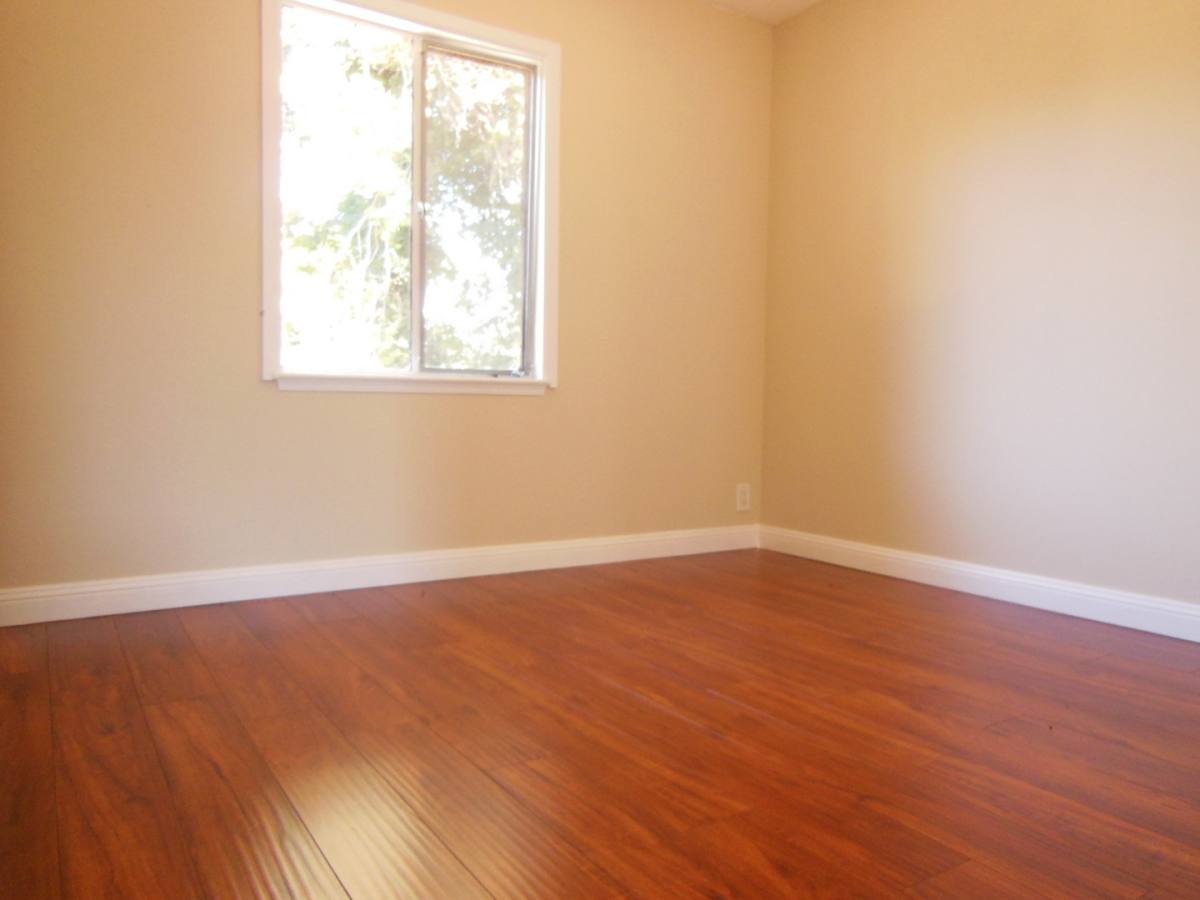 Apartment for rent at 407-425 Chestnut St, Redwood City, CA 94063