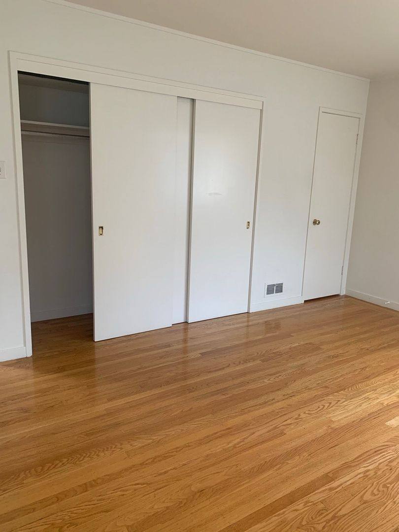 Apartment for rent at 328 Waverley St, Menlo Park, CA 94025