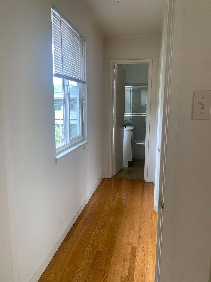 Apartment for rent at 328 Waverley St, Menlo Park, CA 94025